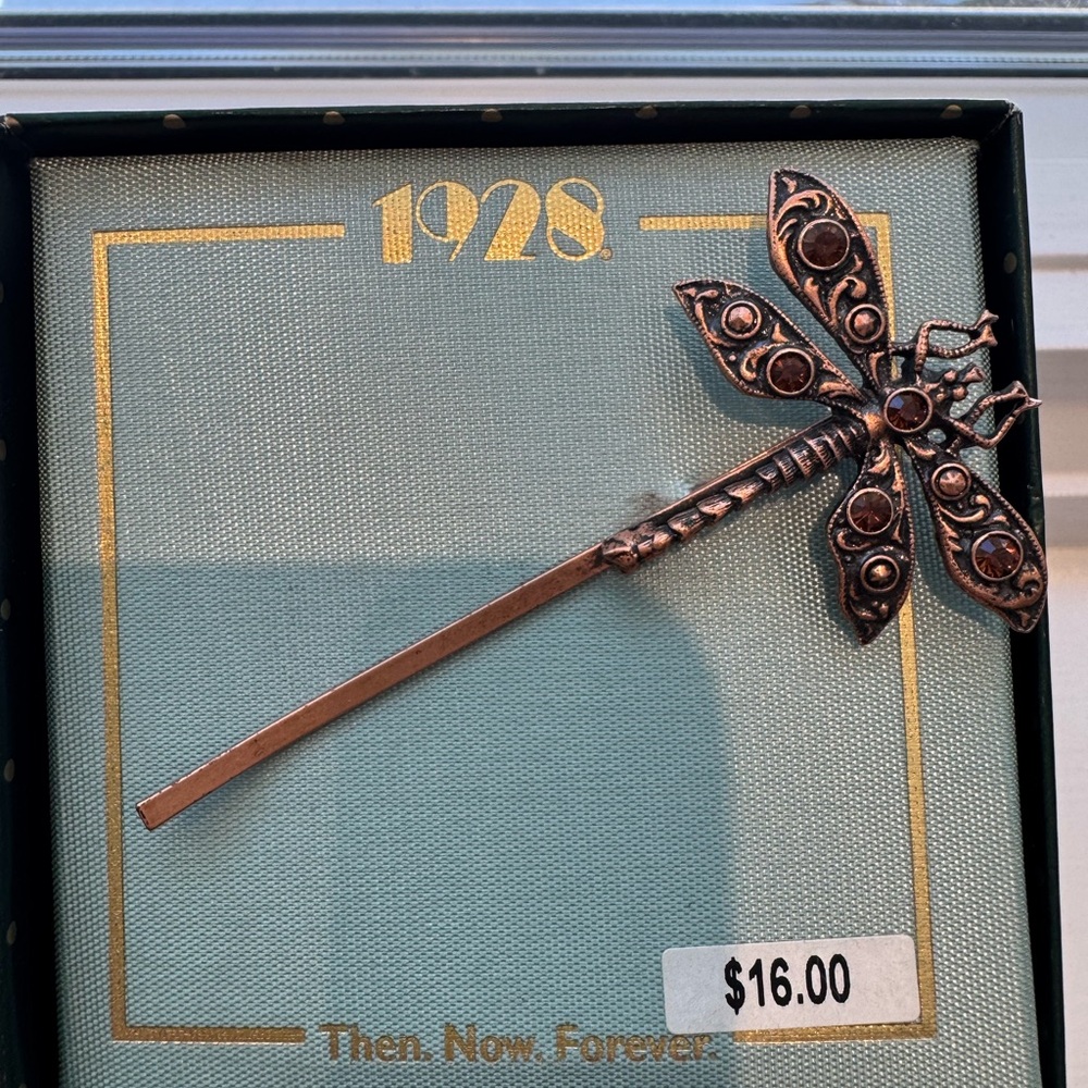 1928 brand hair jewelry. Copper hair clip. New in original box - Picture 2 of 3